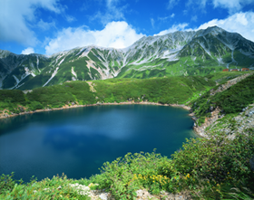 初夏の立山室堂